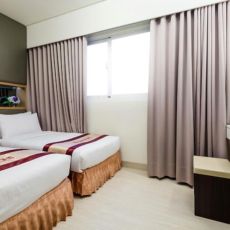Harmonious Hotel เกาสง ภายนอก รูปภาพ